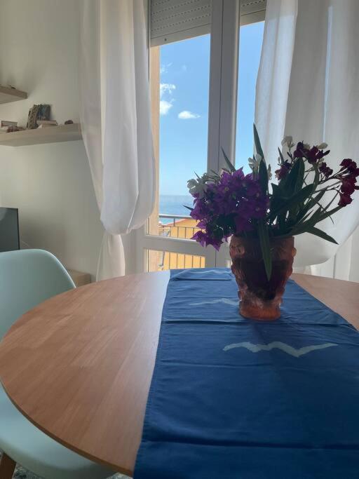 2-Bedroom Sunny Sea View With Balcony, La Casa Di Christine Monterosso al Mare Eksteriør billede